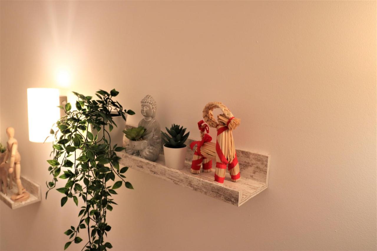 Cozy Old Town Apartment - Free Minibar Boekarest Buitenkant foto