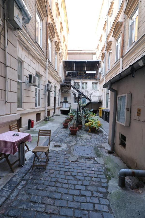 Cozy Old Town Apartment - Free Minibar Boekarest Buitenkant foto